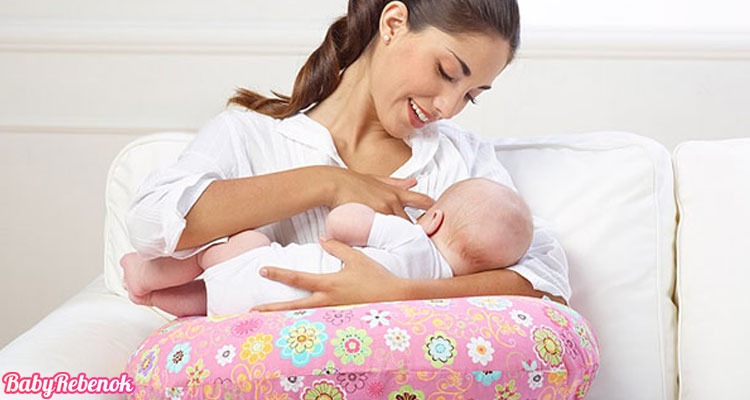 Позы для кормления грудью - 6 поз для правильного кормления новорожденного