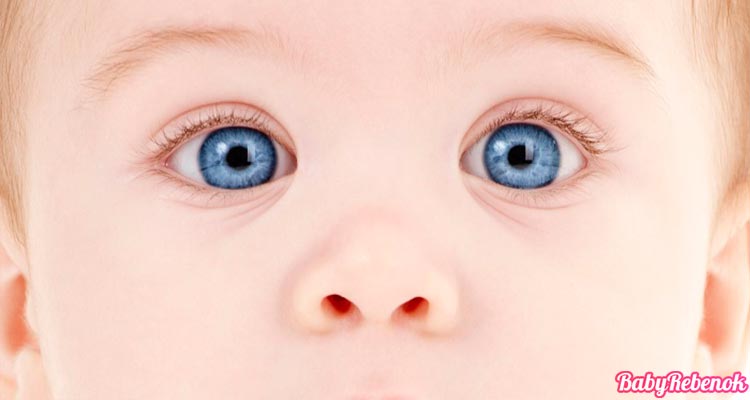 Гноятся глаза у новорожденного ребенка. Чем лечить ?